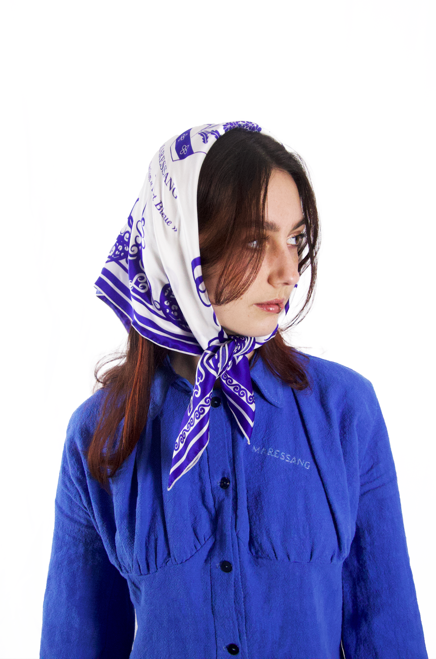 Foulard en soie à imprimé Arabesques