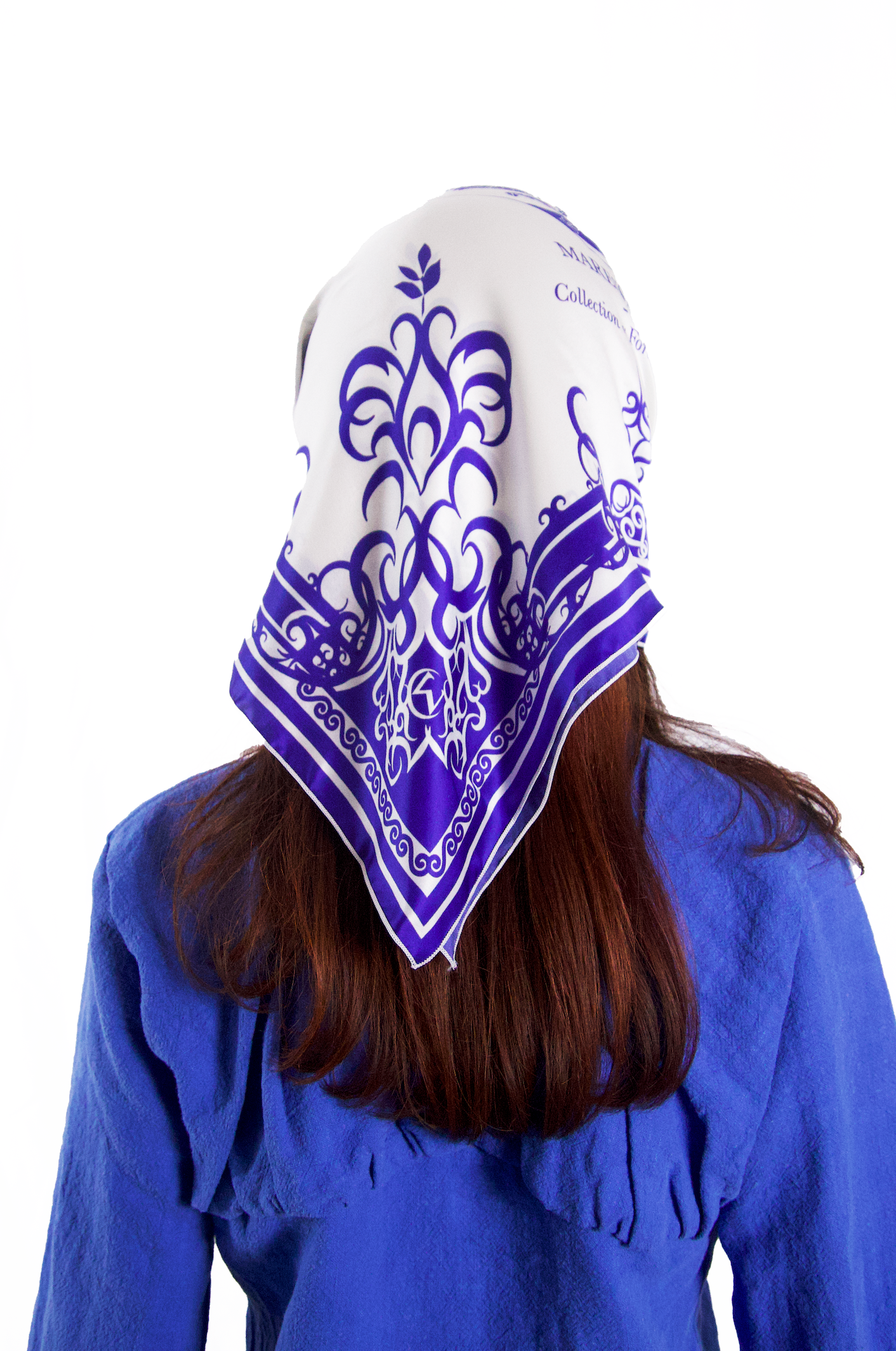 Foulard en soie à imprimé Arabesques
